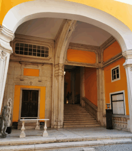Palácio do Correio Velho - Leilões e Antiguidades, S.A